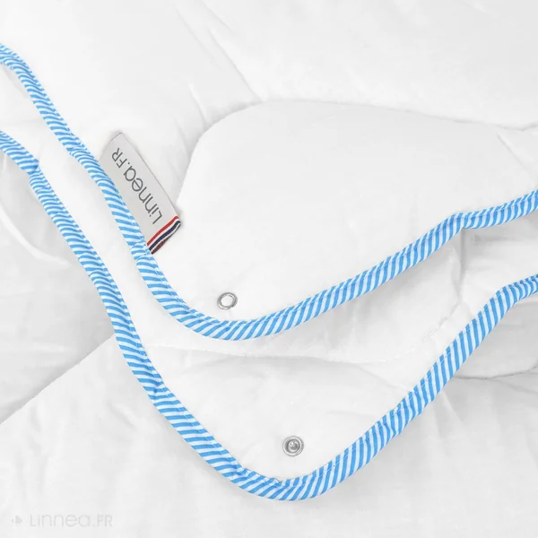 Couette 4 saisons 160x200 cm HARMONIE garnissage fibre polyester 150+300 = 450 g/m2