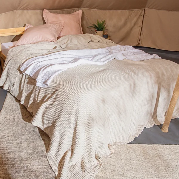 Dessus de lit réversible 230x250 cm JAIPUR en 100% coton blanc