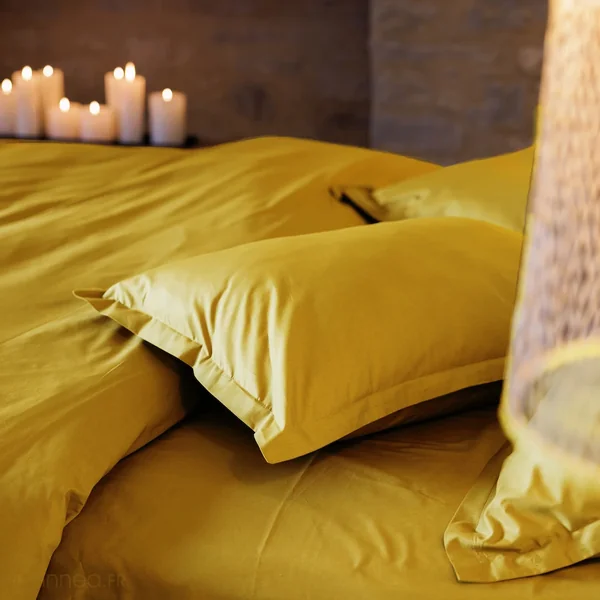 Drap housse uni 180x200 cm bonnet 35 cm percale de coton MANOIR jaune Moutarde