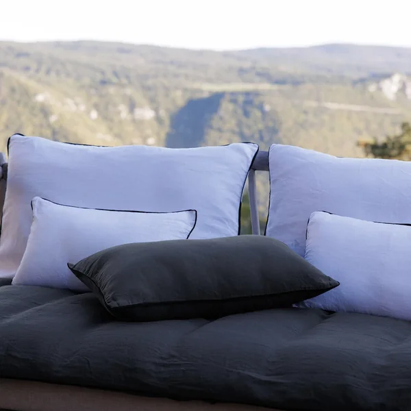 Housse de coussin PRELUDE 40x60 cm lin et coton lavé bleu Granit
