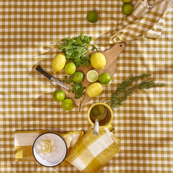 Nappe rectangle 160x300 cm BISTROT à carreaux 100% coton Jaune curry
