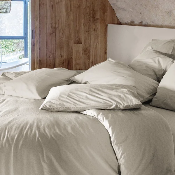 Parure de lit 140x200 cm et 65x65 cm100% coton lavé PALACE beige nacre 2 pièces
