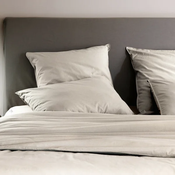 Parure de lit 200x200 cm et 50x70 cm 100% coton lavé PALACE beige nacre 3 pièces