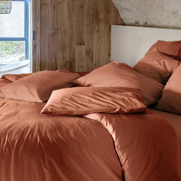 Parure de lit 200x200 cm et 65x65 cm 100% coton lavé PALACE marron terre cuite 3 pièces