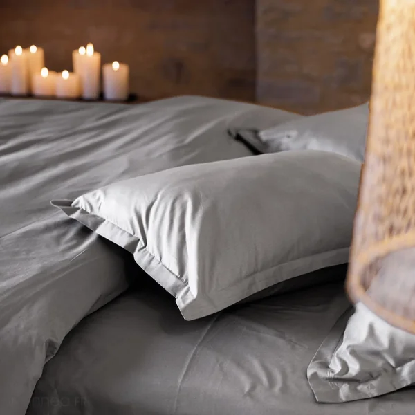 Parure de lit 200x200 cm set 50x70 cm percale MANOIR gris Acier