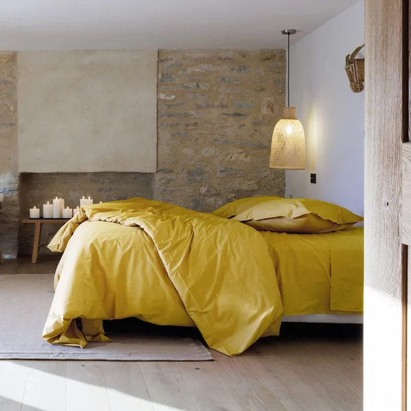 Parure de lit 200x200 cm set 65x65 cm percale MANOIR jaune Moutarde