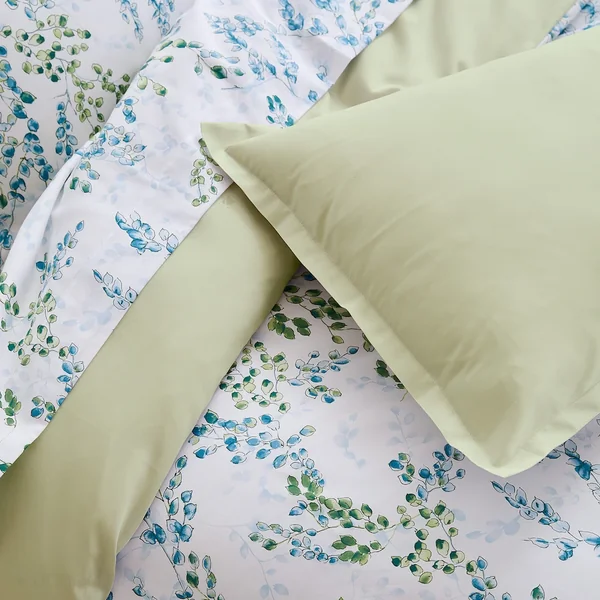Parure de lit 200x200 cm taies 50x70 cm satin de coton ANGÈLE vert tilleul 3 pièces