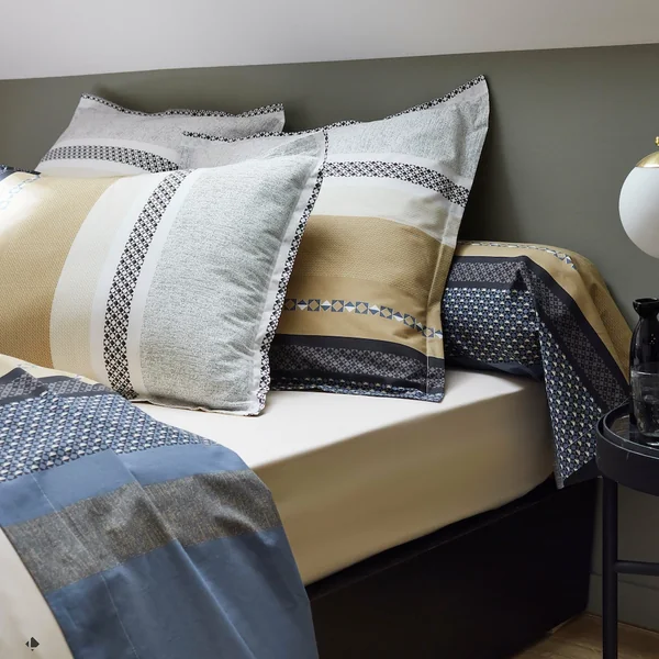 Parure de lit 260x240 cm 50x70 cm percale 100% coton MARLOW acier